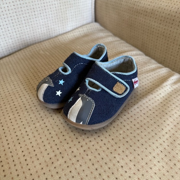 See Kai Run Shoes - Picture 1 of 5